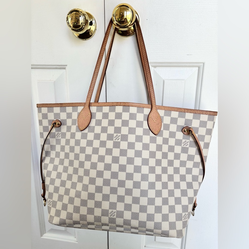 Louis Vuitton Neverfull MM Damier Azur with Pouch (N40604)